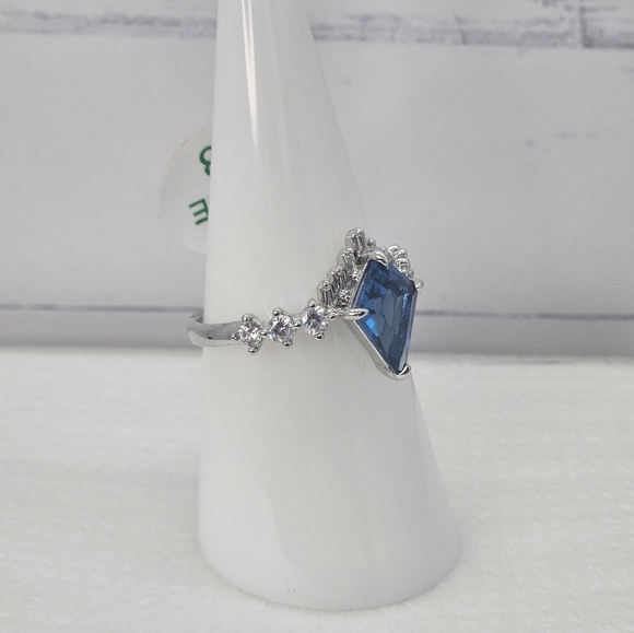 Bomb Party RBP7454 - Picture 3 of 4